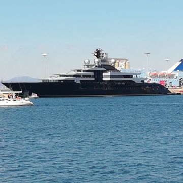 YATCH motore serie fast veloce - Michele import export